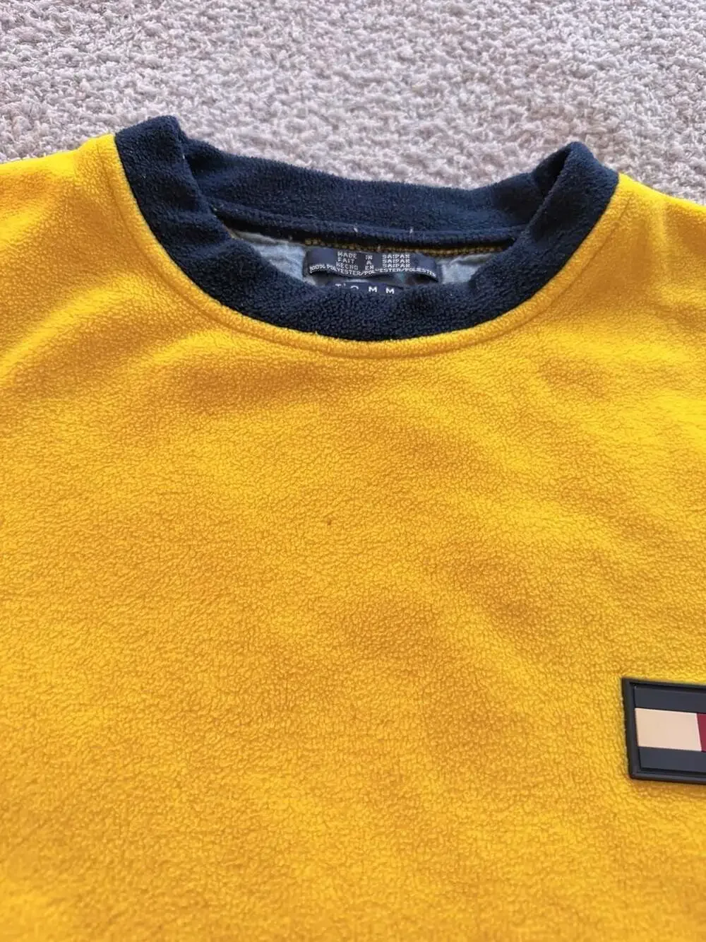 Vintage Yellow Tommy Hilfiger Tommy Jeans Sweater Men's Size Large